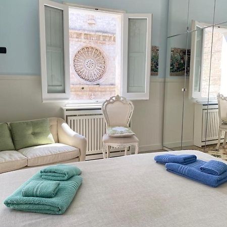 Piazzetta San Domenico Apartment Monopoli Bagian luar foto